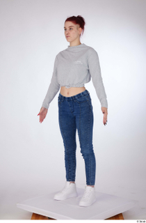 Rada a-pose blue jeans dressed grey long sleeve cropped hoodie…